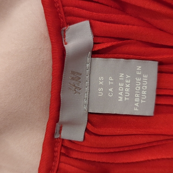 Red tie top - Picture 4 of 6